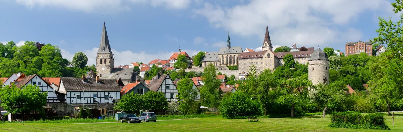 Stadtpanorama von Warburg, Entrümpelung Warburg durch PlatzMacher