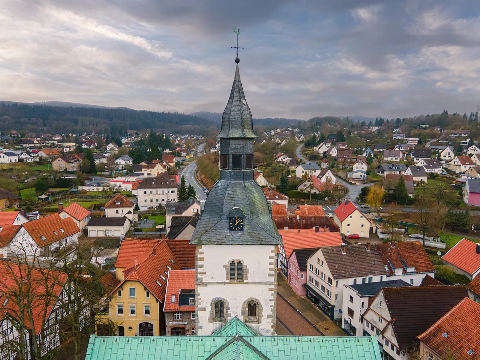 Kirche in Horn-Bad Meinberg, Entrümpelung Horn-Bad Meinberg durch PlatzMacher